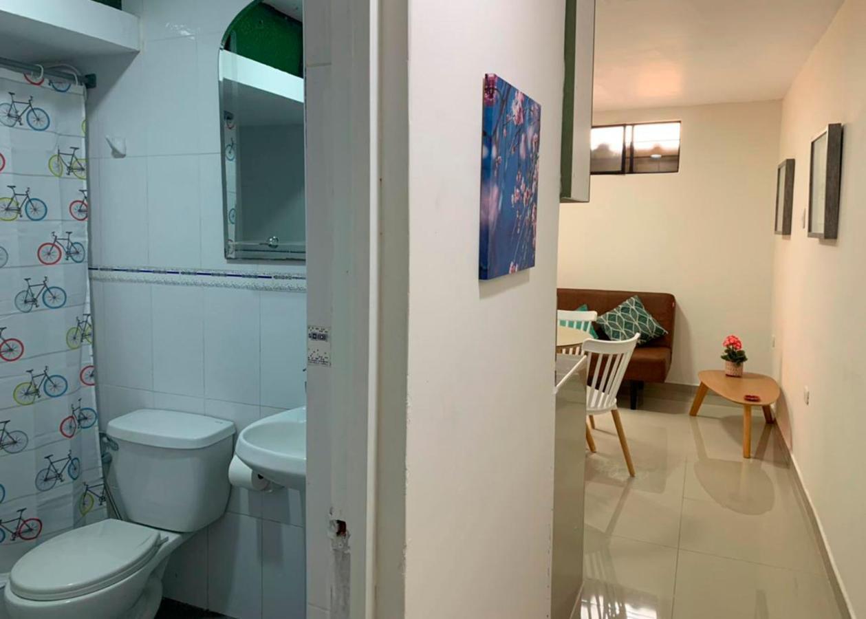 Acogedor Departamento Amoblado En San Miguel, Primer Piso, Wifi. 리마 외부 사진