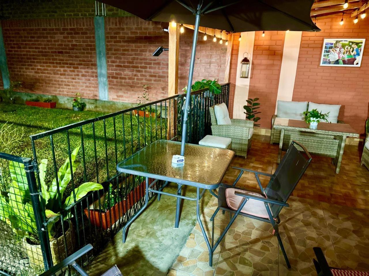 Acogedor Departamento Amoblado En San Miguel, Primer Piso, Wifi. 리마 외부 사진